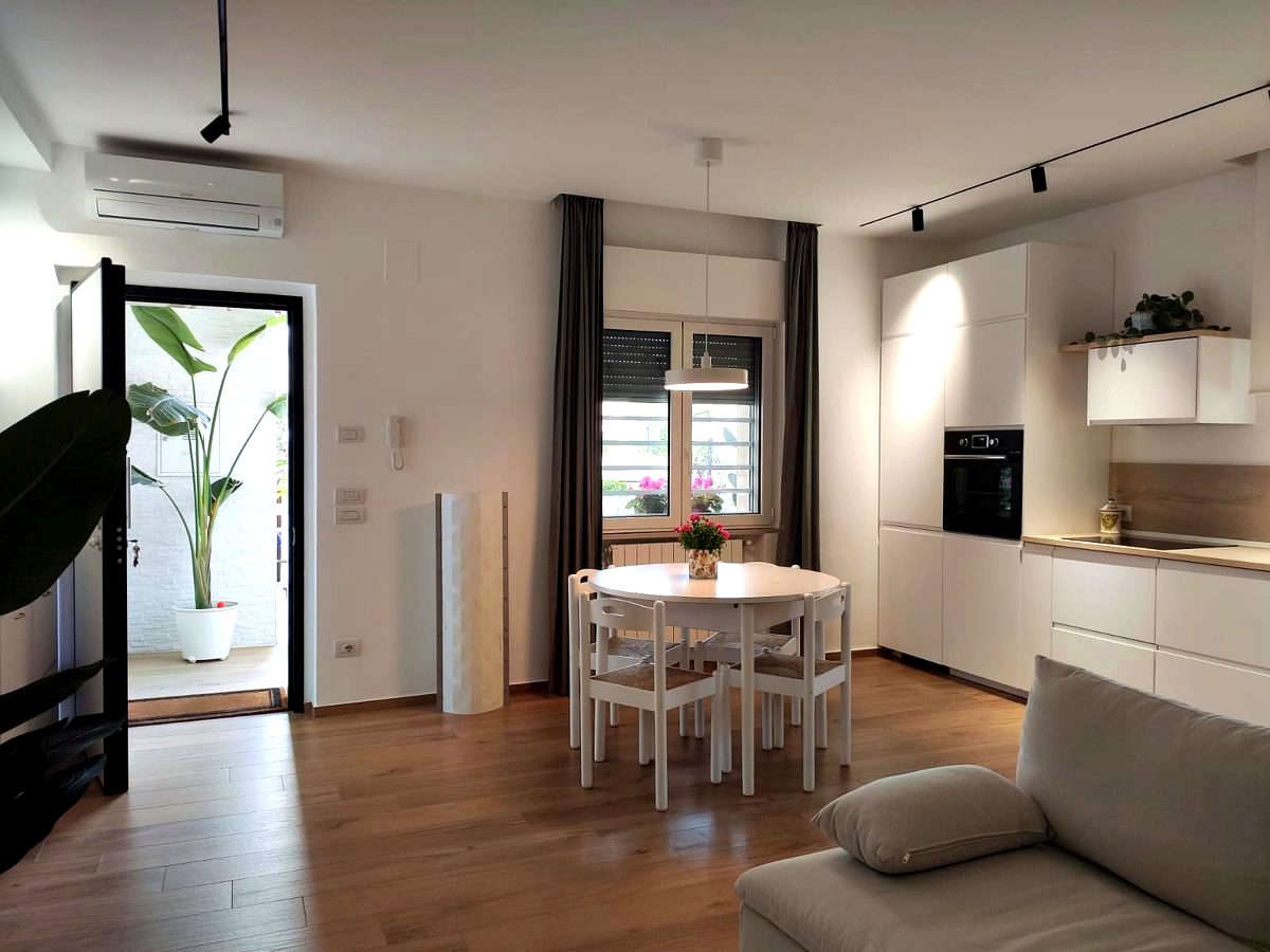 Living e cucina aperta